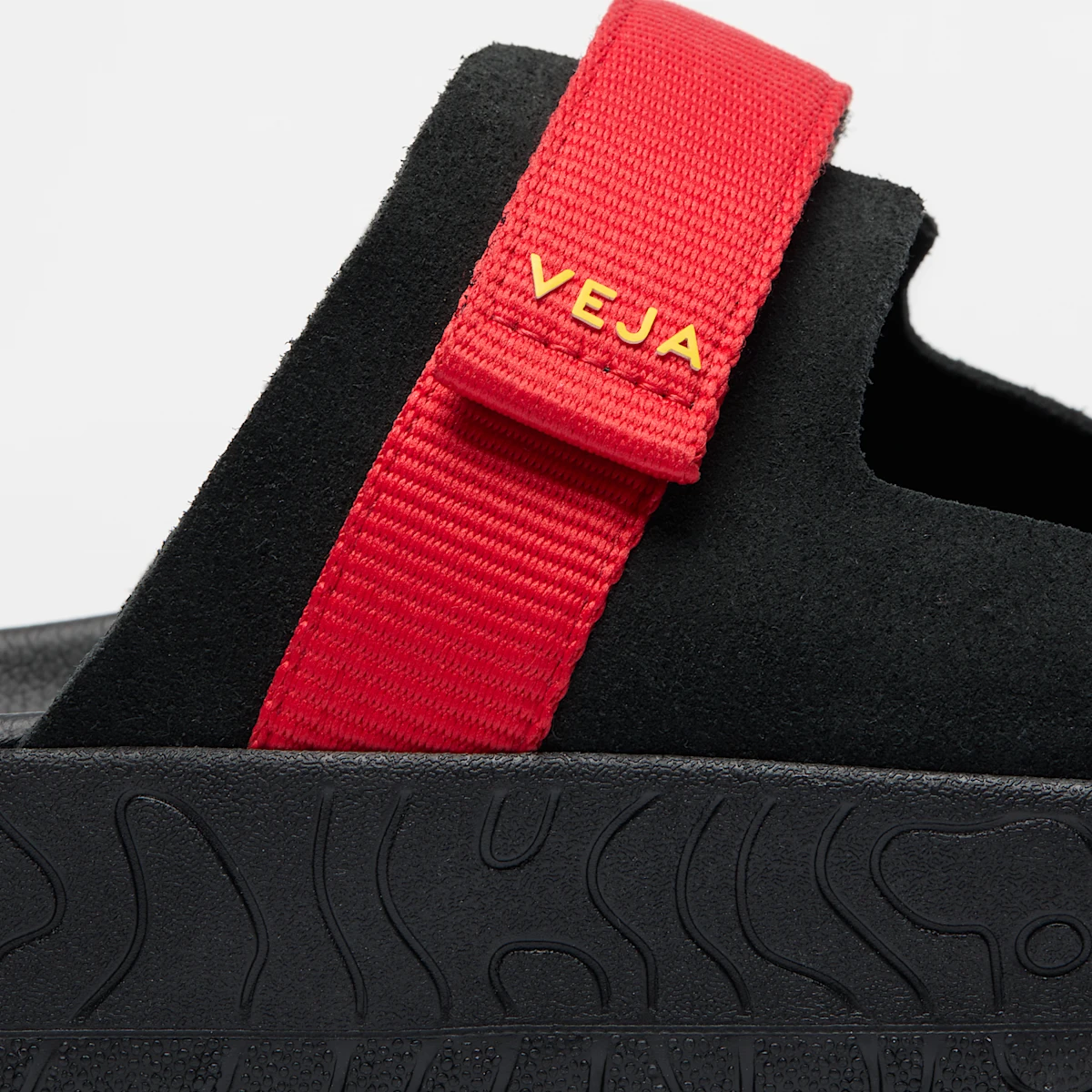 ARPOADOR SUEDE VEJA X HOMECORE PEKIN PAROS BLACK 3 ARPOADOR SUEDE VEJA X HOMECORE PEKIN PAROS BLACK