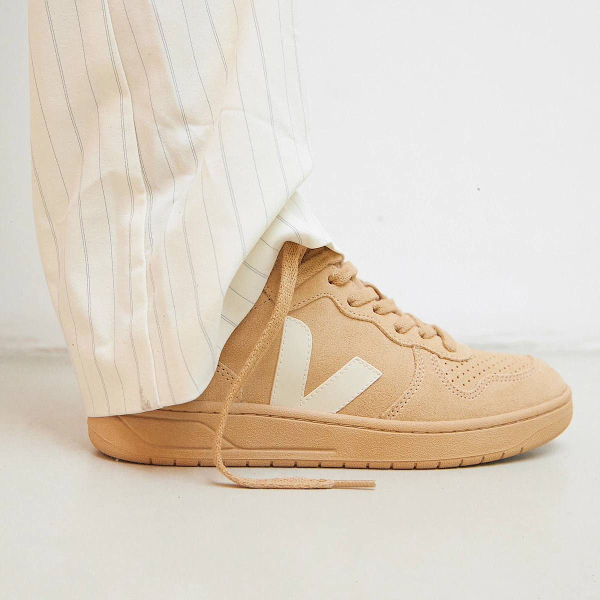 V-15 SUEDE FULL DESERT 4 V-15 SUEDE FULL DESERT