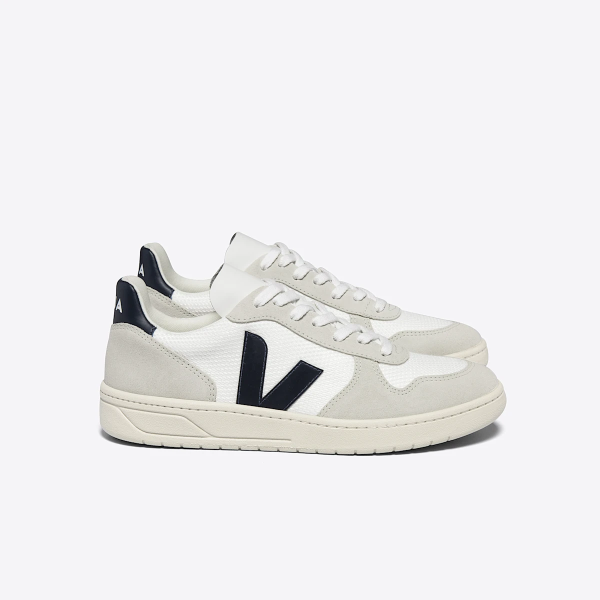 V-10 B-MESH WHITE NAUTICO