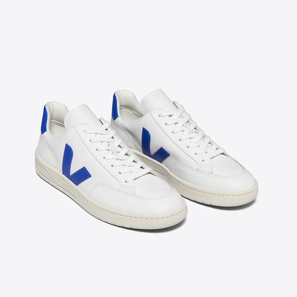 V-12 LEATHER WHITE PAROS