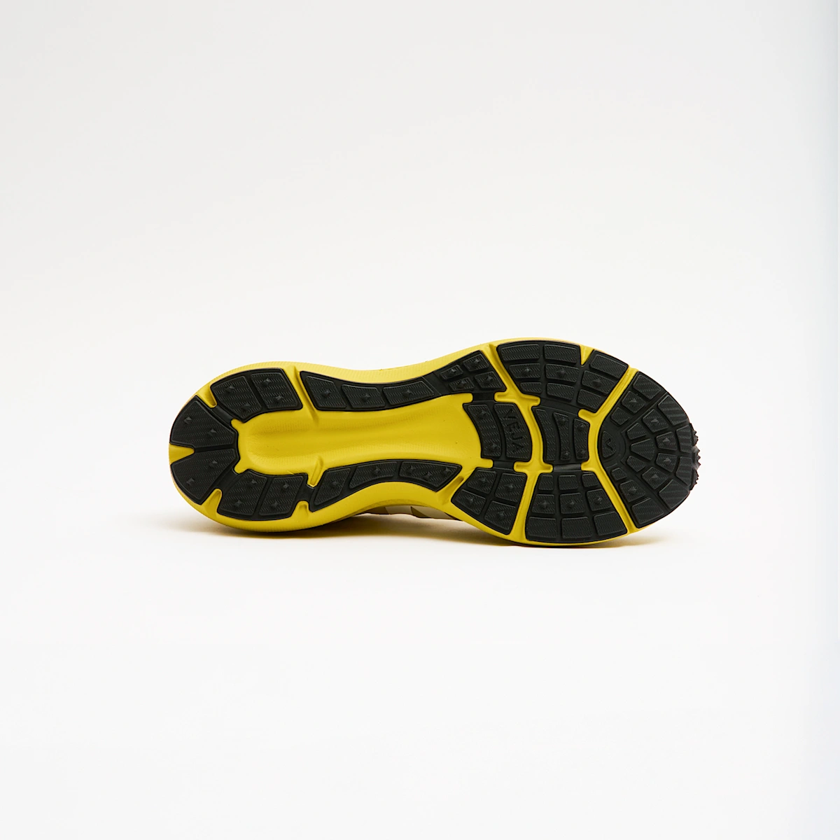 CONDOR 3 ADVANCED ENGINEERED-MESH SUN LIQUOR 4 CONDOR 3 ADVANCED ENGINEERED-MESH SUN LIQUOR
