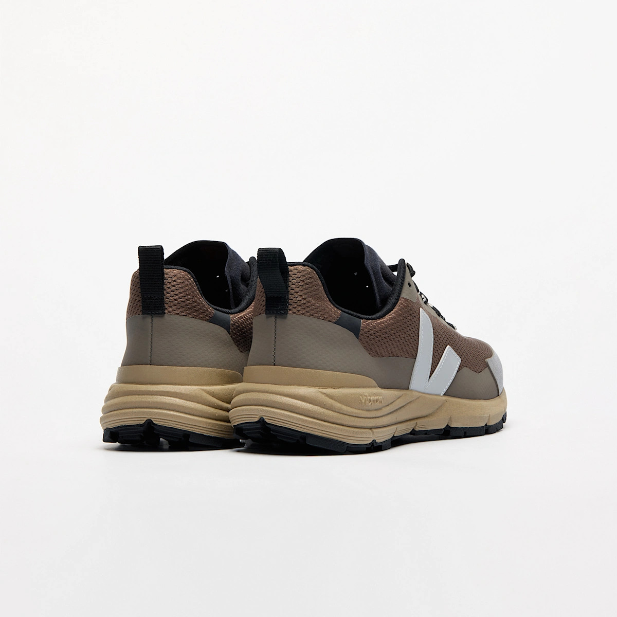 DEKKAN ALVEOMESH EAGLE LIGHT GREY 3 DEKKAN ALVEOMESH EAGLE LIGHT GREY