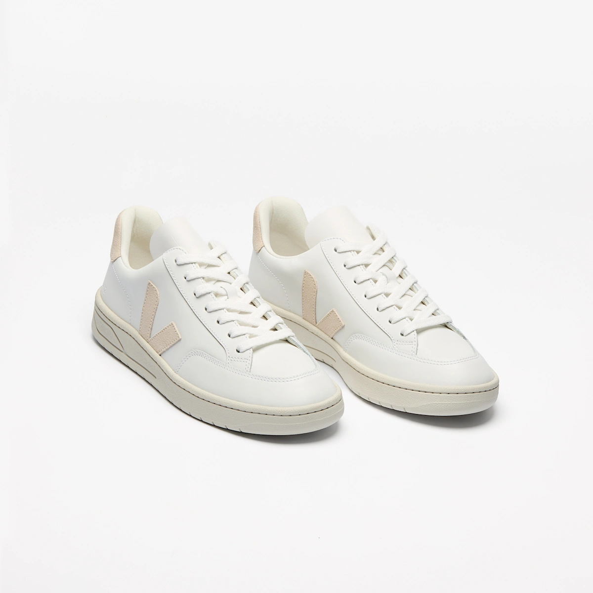 V-12 LEATHER WHITE SABLE