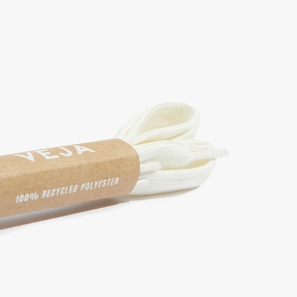 LACES BOLD EGGSHELL